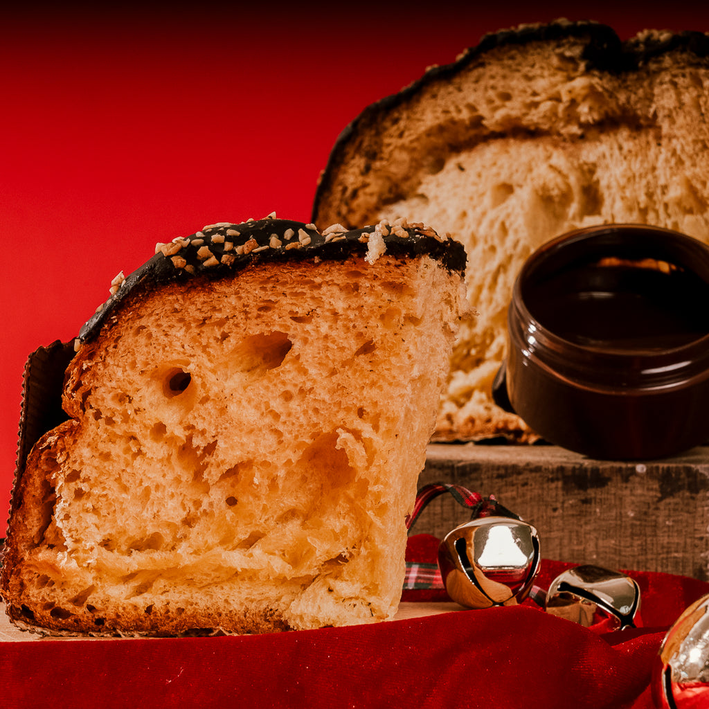 Panettone artigianale al cioccolato - Con crema tre monti al cioccolato la-serenissima-sm