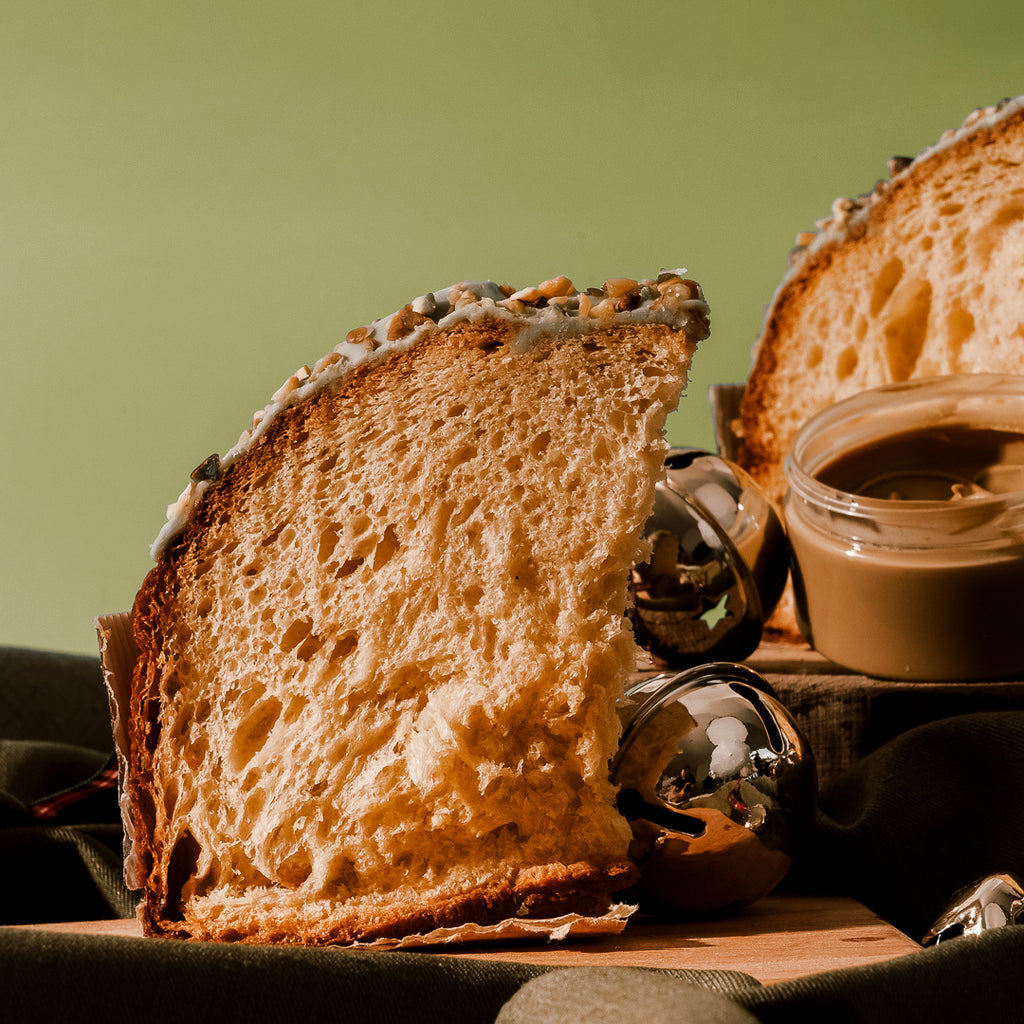 Panettone artigianale al pistacchio - Con crema tre monti al pistacchio la-serenissima-sm